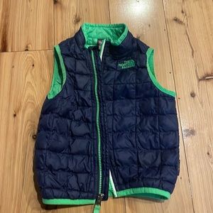 THE NORTH FACE Thermalball vest. 18-24 Months